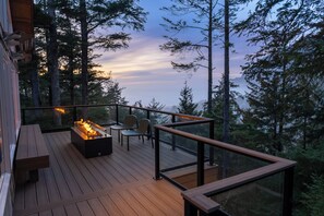 Terrace/patio - Best View in Town • Walk to Beach • Newly Remodeled/Furnished • Two-Story Deck (Manzanita)
