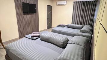 Quarto casal família