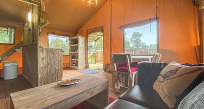 2 bedroom accommodation in Pangbourne