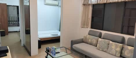 Comfort Apartment, City View