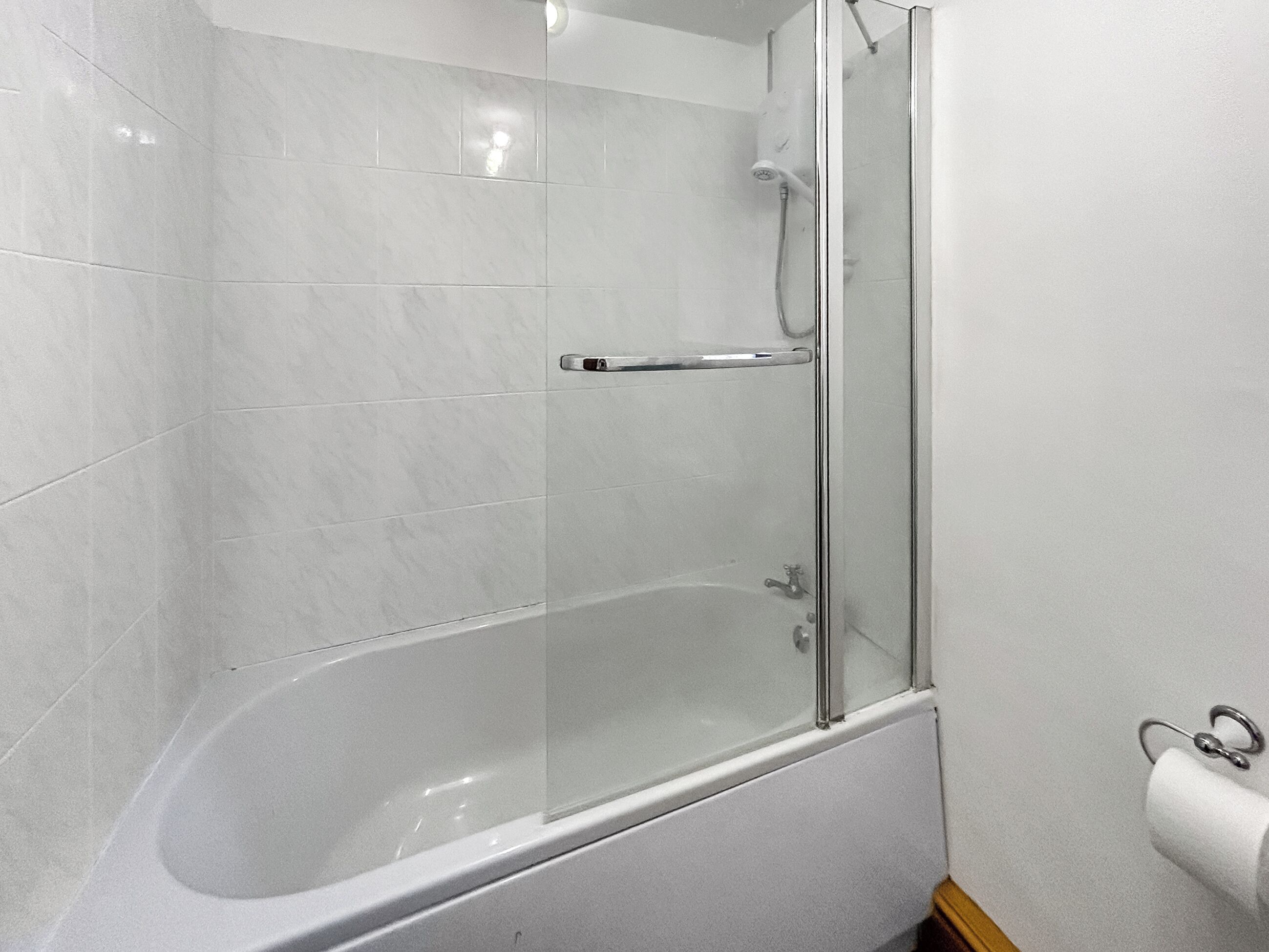 Bathroom | Raine Cottage, Wessington