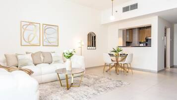 Lejlighed - balkon - byudsigt | Opholdsområde