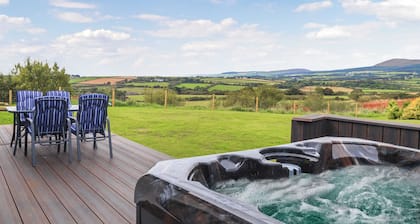 2 bedroom accommodation in Broogh Fort Cottages