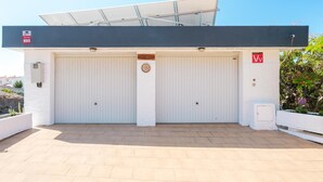 Unclassified image, 5 of 23, button - Casita Sotileza - garden & BBQ (Tabaiba)