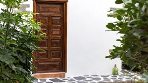 Unclassified image, 4 of 47, button - Secret Garden in the heart of Garachico (Garachico)