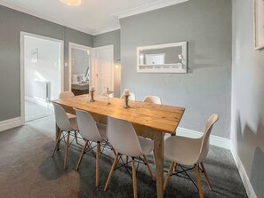 Dining - Penrhyn Arms Apartment (Penrhyn Bay)