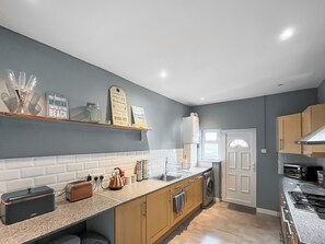 Private kitchen - Penrhyn Arms Apartment (Penrhyn Bay)