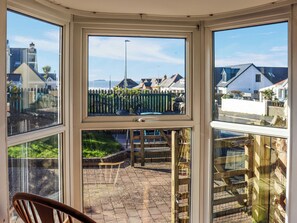 Interior - 4 bedroom accommodation in Broad Haven (Broad Haven)