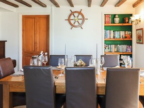 Dining - 4 bedroom accommodation in Broad Haven (Broad Haven)