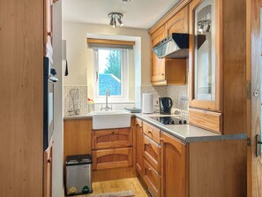 High chair - Bothy Cottage - UK51350 (Peebles)