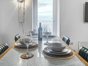 Dining - 2 bedroom accommodation in Skinburness (Skinburness)