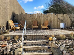 Property grounds - 2 bedroom accommodation in Skinburness (Skinburness)