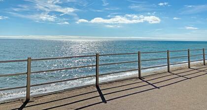 2 bedroom accommodation in Broadstairs
