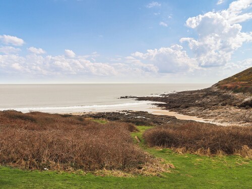 1 bedroom accommodation in Swansea