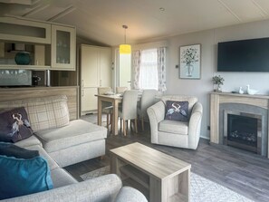 TV - Bluebell Lodge - UK51382 (Wigton)