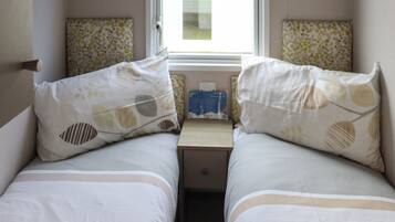 3 bedrooms, WiFi (free)