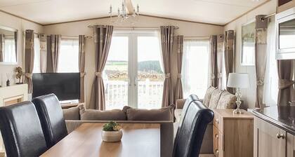 Ballagan Lodge 2 - UK51397
