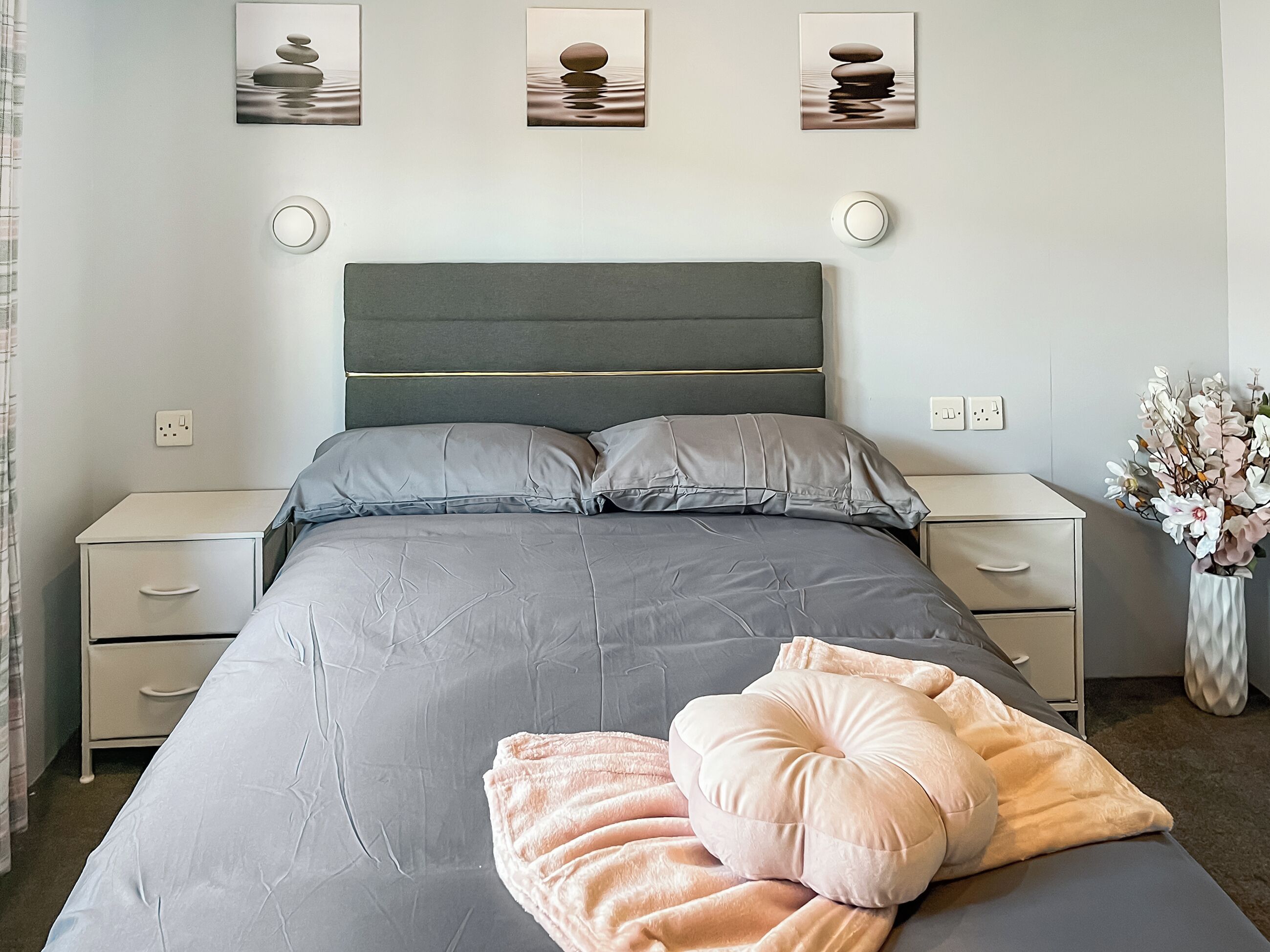 3 bedrooms, free WiFi, bed sheets