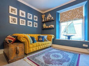 TV, fireplace - 5 bedroom accommodation in Llanbedr, near Harlech (Llanbedr, near Harlech)