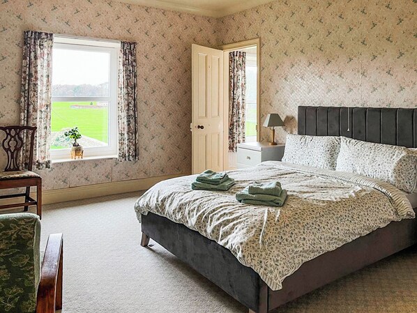 2 bedrooms, free WiFi