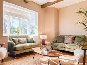 TV, fireplace - 3 bedroom accommodation in Hoscar, Ormskirk, near Southport (Lathom, Near Southport)