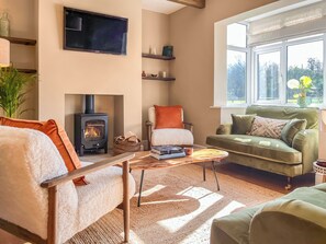 TV, fireplace - 3 bedroom accommodation in Hoscar, Ormskirk, near Southport (Lathom, Near Southport)