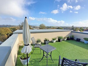 Property grounds - 1 bedroom accommodation in Truro (Truro)