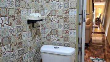 Family Room, Mountain View | Bathroom