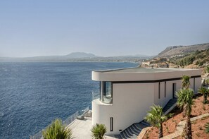 Exterior - Seafront Villa Elatheia, Divine Sea Views, Private Infinity Pool, Furnished. (Crete)