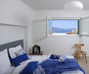 8 bedrooms, in-room safe, iron/ironing board, travel cot - Villa Olivene, Divine Sea Views, Private Infinity Pool, Furnished Terrace,. (Crete)