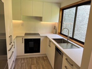 Private kitchen - Central Queenstown Apartment - lake views, private & quiet. (Queenstown)