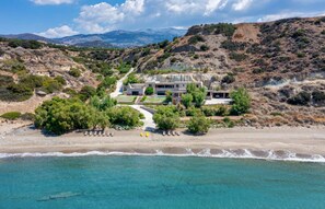 Private beach nearby, sun-loungers - Villa Terrissa, Divine Sea Views, Private Pool, Furnished Terrace, Arvi (Crete)