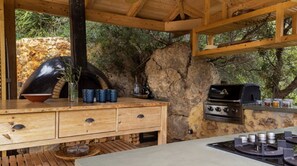 Outdoor dining - Villa Vireon, Divine Mountain and Nature Views, Private Infinity Pool,. (Crete)