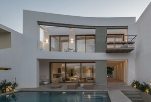 Pool - Seafront Villa Noctessa, Divine Sea Views, Private Infinity Pool, Furnished. (Crete)