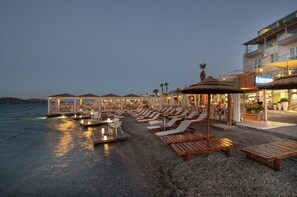 Property grounds - Seafront Villa Noctessa, Divine Sea Views, Private Infinity Pool, Furnished. (Crete)