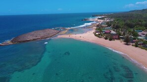 Beach - El Apartamento Nuestro (Isabela city)