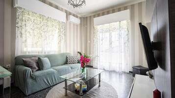 Apartment | Living area