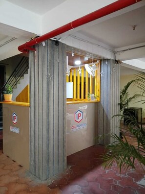 Lobby - Stay Together,  10 Spacious Fully Furnished 2BHK Service Apartments Puducherry (Puducherry)