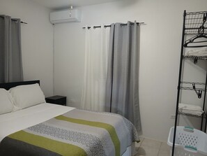 2 quartos, ferros/tábuas de passar roupa, Wi-Fi de cortesia