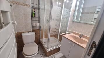 Towels, soap, toilet paper