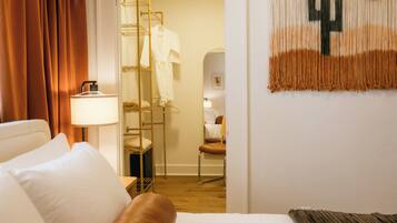 2 slaapkamers, reisbedje, gratis wifi, beddengoed