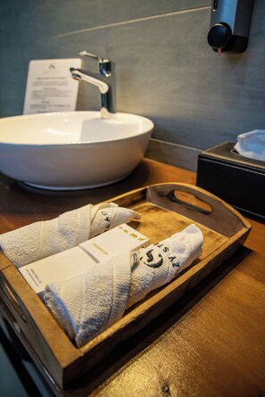 Équipements de salle de bain