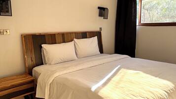 5 Schlafzimmer, Bügeleisen/Bügelbrett, WLAN, Bettwäsche
