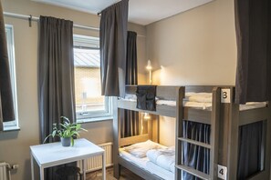 Room - Göteborgs Vandrarhem - Hostel (Gothenburg)