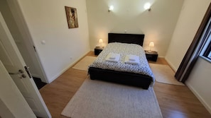 Room - Vrbo Property (Albufeira)