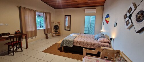 Vila Amélia Olinda - Suite, terrace with panoramic sea views in the Historic Site.