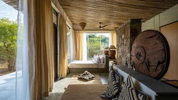 Bungalow exclusif, 1 chambre, patio, vue sur le jardin