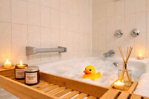 Hair dryer, towels - Ocean Suite von OstseeAhoi (Timmendorfer Strand)