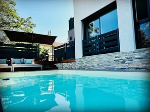 Pool - Villa Amadieu · Détente, confort et sérénité, aux portes de Genève (Collonges)