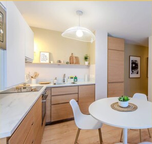 Fridge, microwave, oven, dishwasher